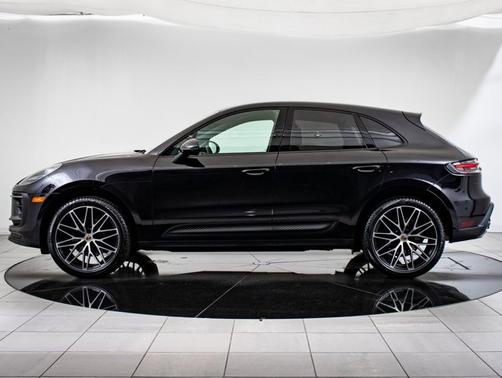2022 Porsche Macan
