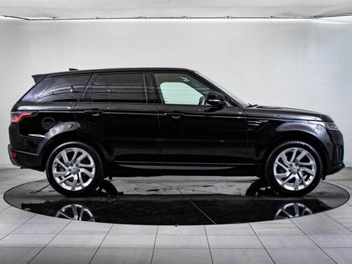 Black 2020 Land Rover Range Rover Sport HSE