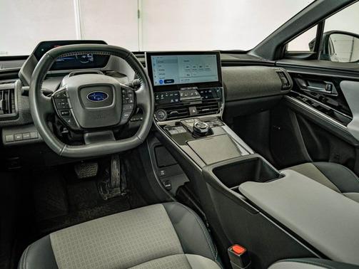 Harbor Mist Gray Pearl 2024 Subaru Solterra Limited