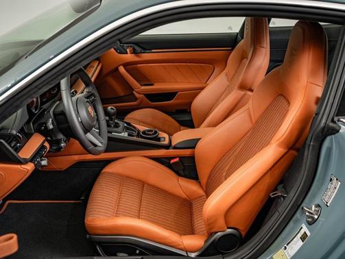 Shore Blue Metallic 2024 Porsche 911 S/T