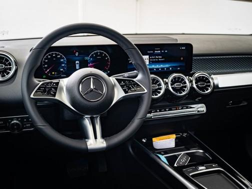 2024 Mercedes-Benz GLB 250 Base