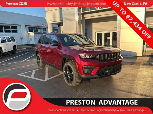 2025 Jeep Grand Cherokee Laredo