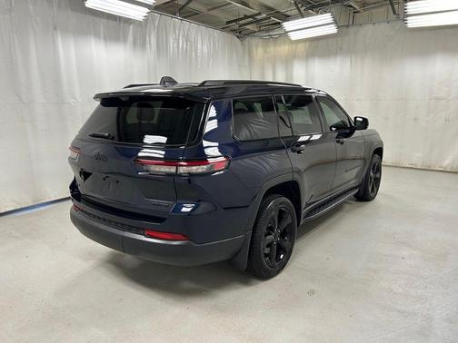 Midnight Sky 2024 Jeep Grand Cherokee L Limited