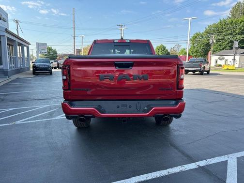Molten Red Pearlcoat 2026 RAM 1500 Big Horn/Lone Star