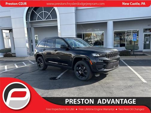 2025 Jeep Grand Cherokee Laredo