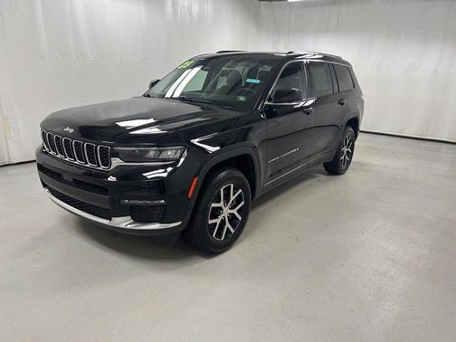 Diamond Black 2023 Jeep Grand Cherokee L Limited