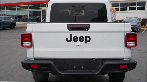 2026 Jeep Gladiator Sport