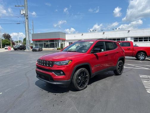 2025 Jeep Compass Latitude