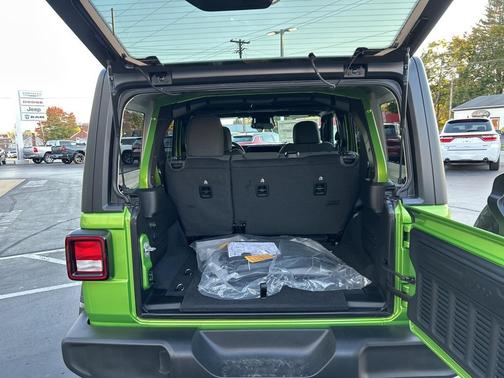 2026 Jeep Wrangler Sport