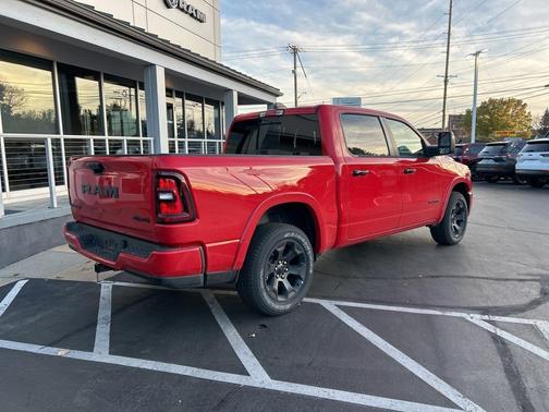 2025 RAM 1500 Big Horn/Lone Star