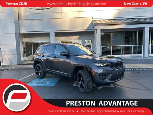 2025 Jeep Grand Cherokee Laredo