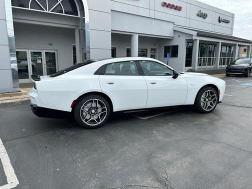 Bright White Clearcoat 2026 Dodge Charger R/T