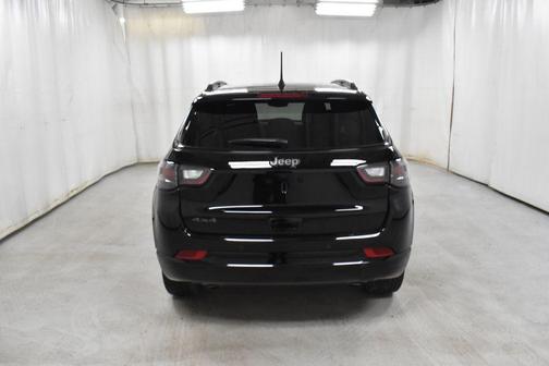 2023 Jeep Compass Altitude