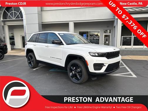 2025 Jeep Grand Cherokee Laredo