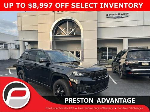 2025 Jeep Grand Cherokee Laredo