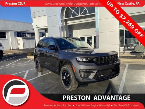 2025 Jeep Grand Cherokee Laredo