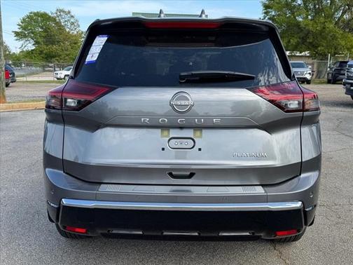 2025 Nissan Rogue Platinum