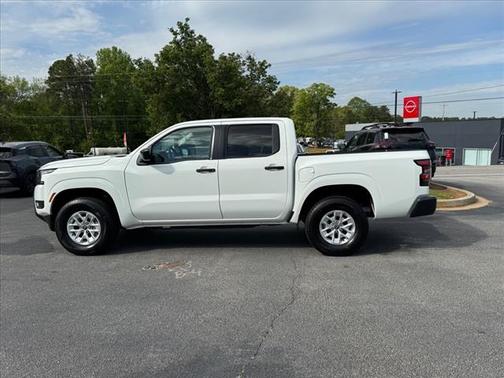 2025 Nissan Frontier S