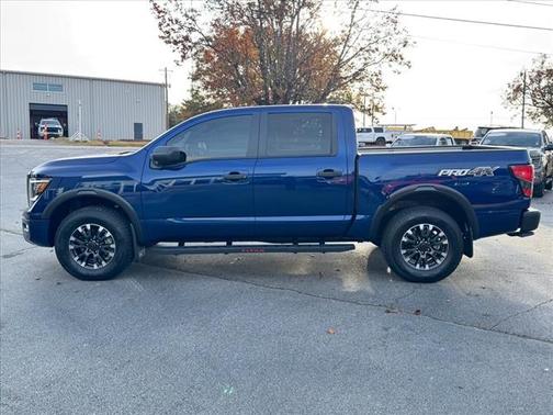 2024 Nissan Titan PRO-4X