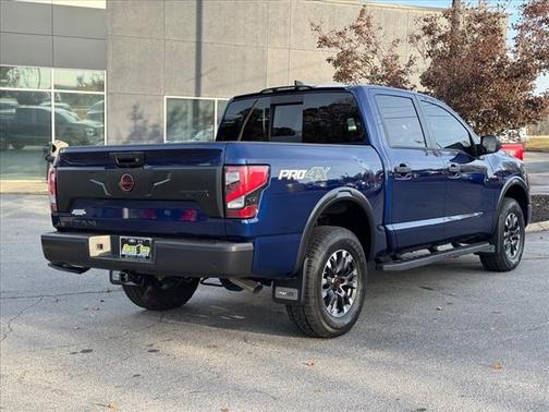 2024 Nissan Titan PRO-4X