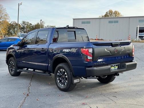2024 Nissan Titan PRO-4X