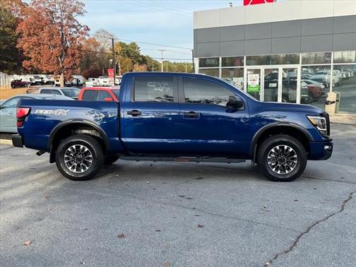 2024 Nissan Titan PRO-4X