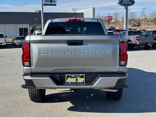 2024 Chevrolet Colorado LT