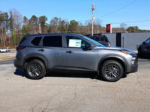 2025 Nissan Rogue S
