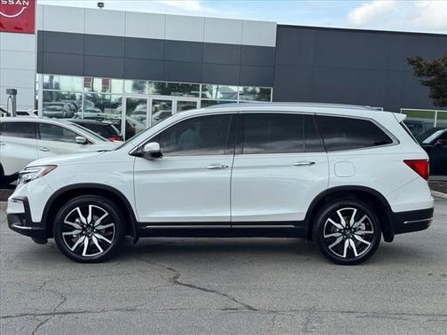 2021 Honda Pilot Touring 7-Passenger