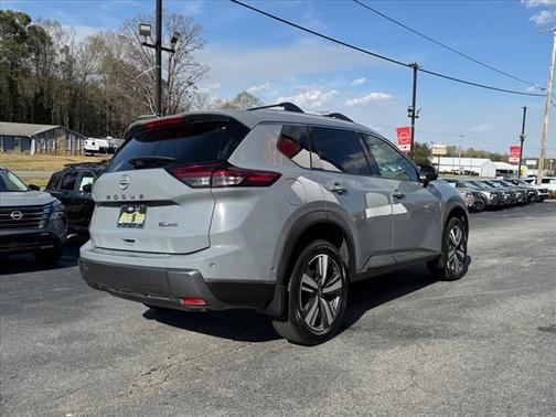 2024 Nissan Rogue SL