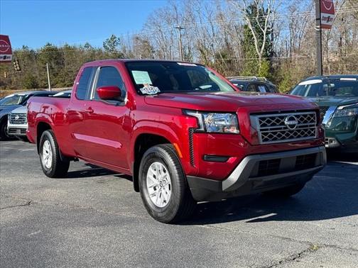 2024 Nissan Frontier SV