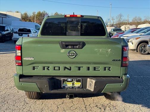 2026 Nissan Frontier SV