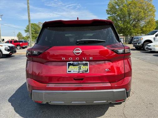 2025 Nissan Rogue SL
