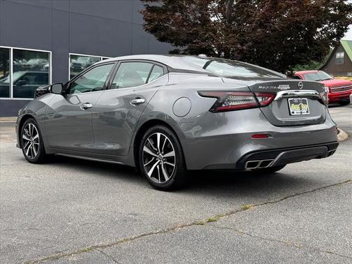 2023 Nissan Maxima SV