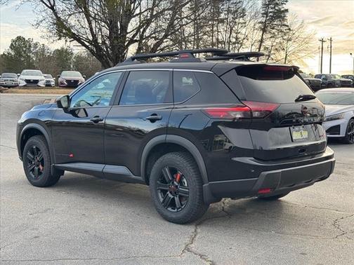 2025 Nissan Rogue Rock Creek
