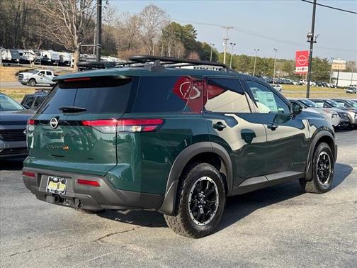 2025 Nissan Pathfinder Rock Creek