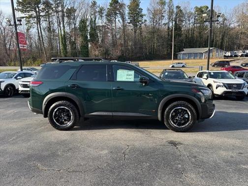 2025 Nissan Pathfinder Rock Creek