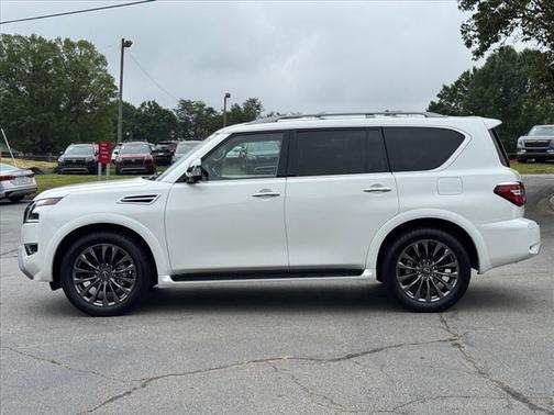 2024 Nissan Armada Platinum