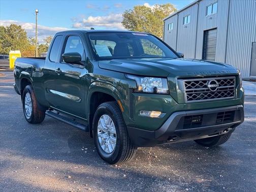 2022 Nissan Frontier SV