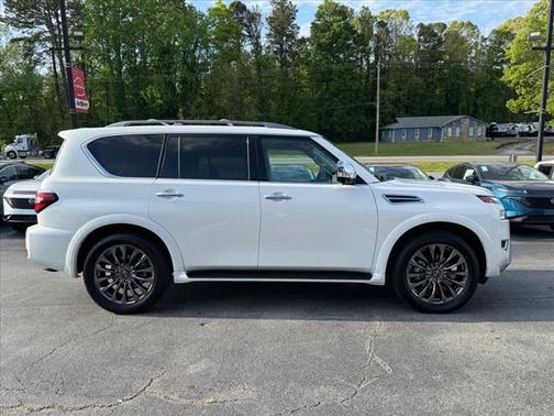 2024 Nissan Armada Platinum