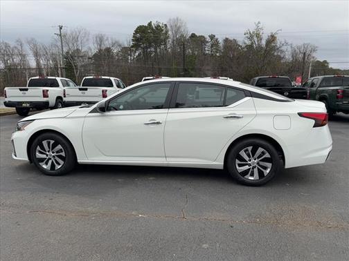 2025 Nissan Altima S