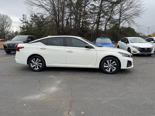 2025 Nissan Altima S