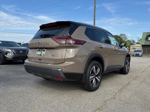 2025 Nissan Rogue SL