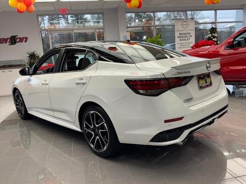 2025 Nissan Sentra SR