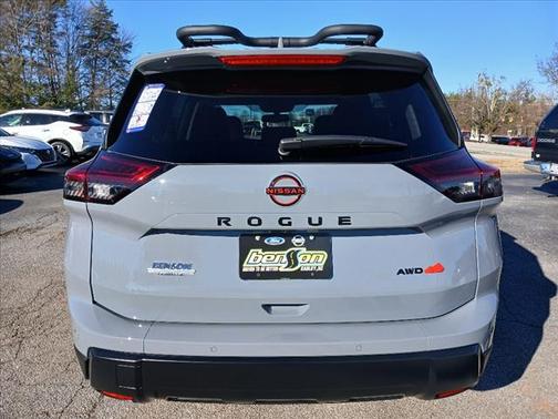 2025 Nissan Rogue Rock Creek