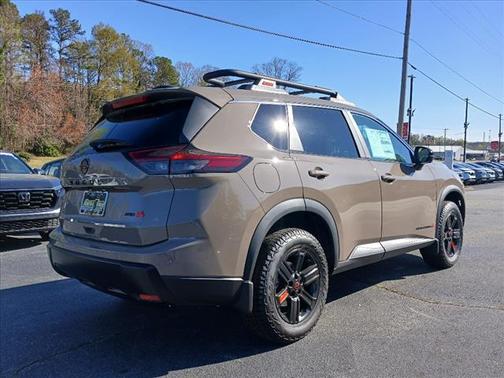 2025 Nissan Rogue Rock Creek