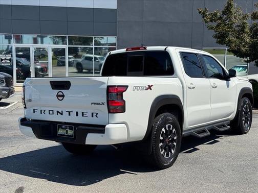 2022 Nissan Frontier PRO-X