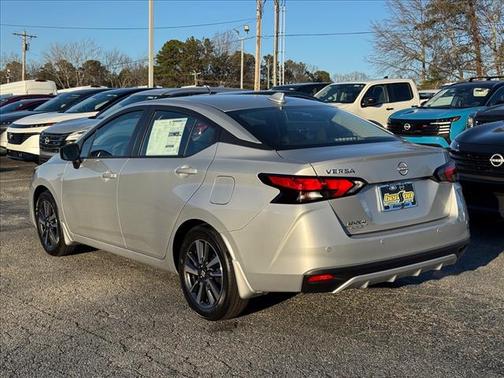 2025 Nissan Versa 1.6 SV