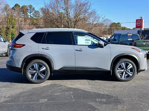 2025 Nissan Rogue SL
