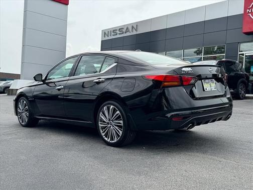 2024 Nissan Altima 2.5 SL